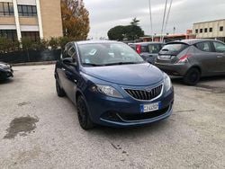 Blu/azzurro Usata 2022 Lancia Ypsilon Silver Due volumi | 8790 € (Ottimo prezzo)