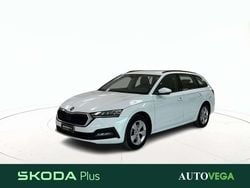 Bianco pastello Usata 2023 Skoda Octavia Executive Station wagon | 20.300 € (Buon prezzo)