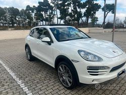 Bianco Usata 2011 Porsche Cayenne SUV | 18.000 €