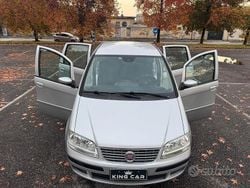 Grigio Usata 2008 Fiat Idea Monovolume | 3900 € (Buon prezzo)