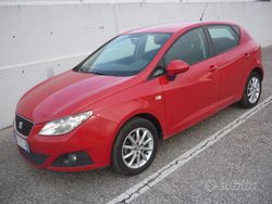 Rosso Usata 2011 Seat Ibiza Style Tre volumi | 4999 € (Buon prezzo)