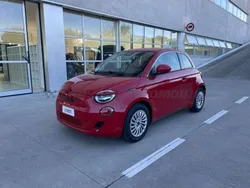 Rosso Usata 2023 Fiat 500e Red Due volumi | 19.530 € (Ottimo prezzo)