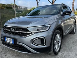 Usata 2023 VW T-Roc R-line SUV | 17.990 € (Ottimo prezzo)