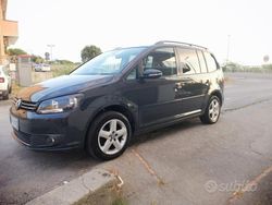 Grigio Usata 2015 VW Touran Monovolume | 7500 €