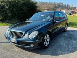 Nero Usata 2005 Mercedes E280 Avantgarde Station wagon | 3750 € (Cara)
