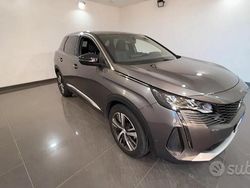 Grigio Usata 2023 Peugeot 3008 Allure SUV | 20.999 € (Ottimo prezzo)