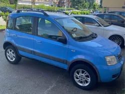 Blu/azzurro Usata 2005 Fiat Panda 4x4 Climbing Due volumi | 4800 € (Buon prezzo)
