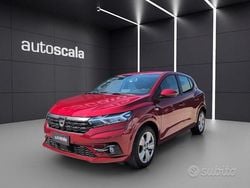 Vari colori Usata 2022 Dacia Sandero Comfort Tre volumi | 12.490 € (Buon prezzo)