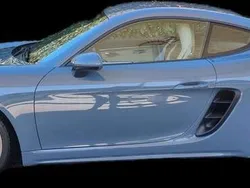 Blu/azzurro Usata 2017 Porsche Cayman Coupé | 49.700 € (Buon prezzo)