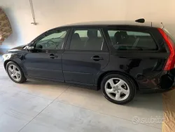 Usata 2011 Volvo V50 Station wagon | 3500 € (Buon prezzo)