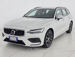 Bianco Usata 2021 Volvo V60 Business Edition Station wagon | 23.600 € (Buon prezzo)