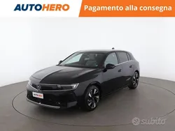 Nero Usata 2022 Opel Astra Elegance Tre volumi | 19.399 € (Buon prezzo)