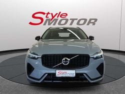 Grigio Usata 2023 Volvo XC60 Plus SUV | 39.999 € (Buon prezzo)