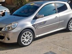 Grigio Usata 2007 Renault Clio R.S. R.S. Due volumi | 16.000 €