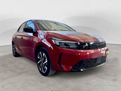 Rosso Nuova 2025 Opel Corsa Tre volumi | 18.800 € (Cara)