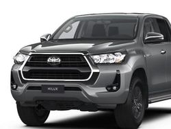 Nuova 2025 Toyota HiLux Lounge Pick-up | 35.215 € (Super prezzo)