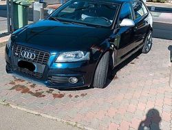Blu Usata 2009 Audi A3 Tre volumi | 7300 € (Buon prezzo)