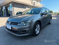 Grigio Usata 2015 VW Golf VII Highline Station wagon | 5900 € (Buon prezzo)