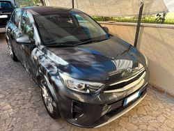 Usata 2017 Kia Stonic SUV | 9900 € (Ottimo prezzo)