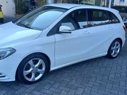 Bianco Usata 2014 Mercedes B180 Sport Monovolume | 13.800 € (Molto cara)