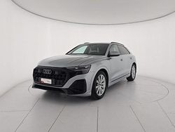 Grigio satellite metallizzato Usata 2025 Audi Q8 Ambiente SUV | 71.950 € (Buon prezzo)