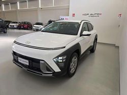 Bianco Usata 2024 Hyundai Kona SUV | 25.500 € (Buon prezzo)