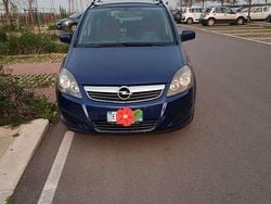 Usata 2003 Opel Zafira Comfort Monovolume | 1600 € (Buon prezzo)
