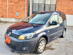 Verde Usata 2011 VW Caddy Monovolume | 5800 € (Molto cara)