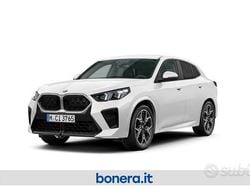Alpin white pastello Nuova 2025 BMW X2 M Sport SUV | 53.100 € (Cara)