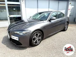 Grigio scuro Usata 2022 Alfa Romeo Giulia Super Tre volumi | 26.900 € (Super prezzo)