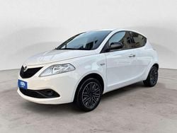 Bianco pastello Usata 2019 Lancia Ypsilon Gold Due volumi | 8800 € (Buon prezzo)