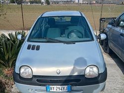 Grigio Usata 2001 Renault Twingo Due volumi | 500 € (Super prezzo)