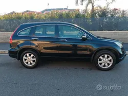 Usata 2008 Honda CR-V SUV | 4000 € (Super prezzo)