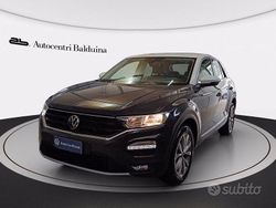 Grigio urano/tetto bianco Usata 2021 VW T-Roc Business SUV | 19.900 € (Ottimo prezzo)
