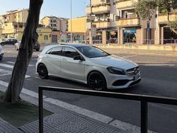 Bianco Usata 2016 Mercedes A160 Tre volumi | 16.000 € (Molto cara)