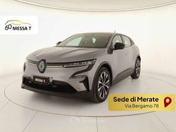 Gray Nuova 2025 Renault Mégane Evolution Tre volumi | 31.950 €