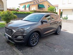 Grigio Usata 2019 Hyundai Tucson SUV | 21.500 € (Molto cara)