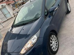 Blu Usata 2013 Ford Fiesta Due volumi | 6850 € (Ottimo prezzo)