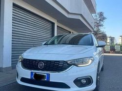 Bianco Usata 2018 Fiat Tipo Lounge Tre volumi | 11.600 € (Cara)