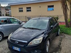 Usata 2008 Ford Focus Monovolume | 1890 € (Buon prezzo)