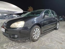Nero Usata 2010 VW Golf VI Comfortline Tre volumi | 2900 € (Super prezzo)