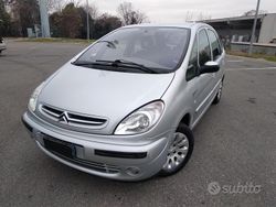 Grigio Usata 2003 Citroën Xsara Picasso Exclusive Monovolume | 2450 € (Cara)