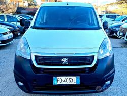 Bianco Usata 2016 Peugeot Partner Monovolume | 7499 € (Buon prezzo)