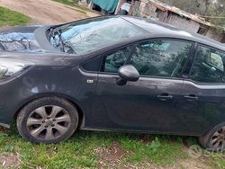 Usata 2014 Opel Meriva Monovolume | 2500 €