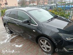 Nero Usata 2013 Opel Astra Sport Station wagon | 4400 € (Buon prezzo)