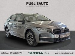 Grigio metallizzato Usata 2024 Skoda Octavia Executive Station wagon | 31.900 € (Molto cara)