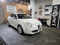 Bianco Usata 2012 Alfa Romeo MiTo Distinctive Due volumi | 3990 € (Ottimo prezzo)
