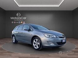 Grigio Usata 2012 Opel Astra Cosmo Tre volumi | 4500 € (Buon prezzo)