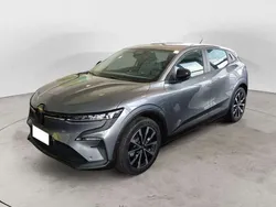 Other Nuova 2025 Renault Mégane Evolution Station wagon | 31.390 € (Buon prezzo)
