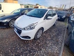 Bianco Usata 2016 Peugeot 208 Due volumi | 6500 € (Cara)